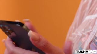 TUSHY French babe Lola loves anal👌 play