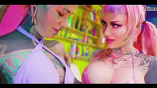 Scarred Anuskatzz dominates with wild toys and intense fetish play