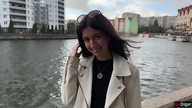 First Date Flirtation - Tight Ass🍑 Craves Anal👌 Action