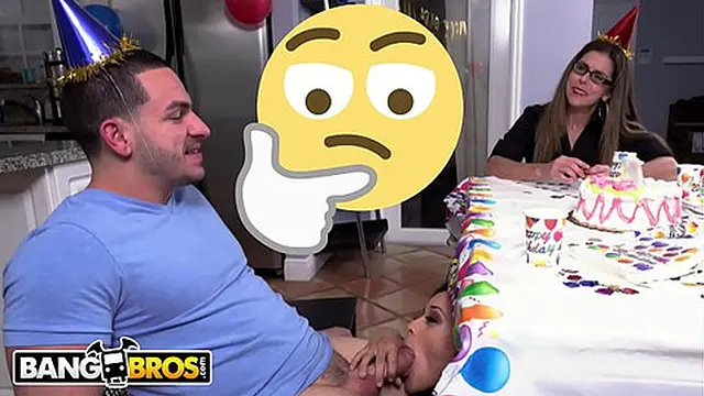 BNLDS - Young Black Teen Holly Hendrix Gets Anal👌 From Peter Green on Her Birthday