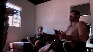 Secret🤫 shots: Carmona sucks while gaming