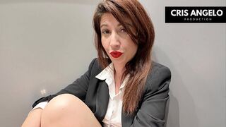 APAGON España - Blackout SPAIN - Stuck in the elevator, she ends up fucking her married neighbor - part 01