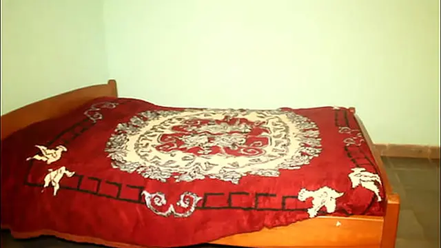 A footballer on vacation in Africa meets a mature woman &mdash;  leading to a wild public sex scene in a tourist park