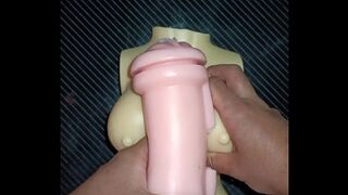 Kissy and Dolly Threesome: blowjob, anal and vaginal sex