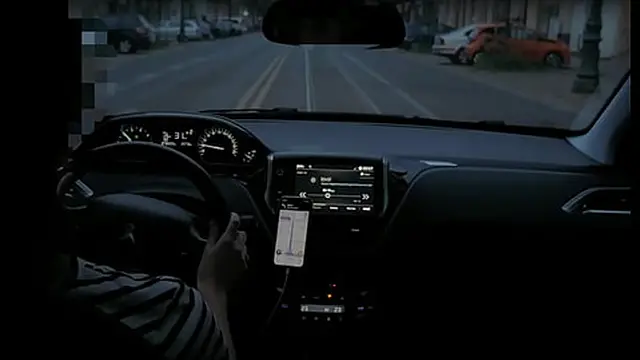 Rich MILF enjoys intense anal👌 pleasure