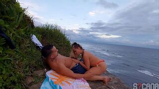 I HAD SEX WITH A HOT BLONDE I MET ON THE BEACH