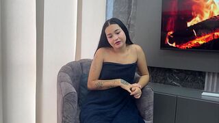 Latina goes out looking for cock and ends up getting the best sex of her life in exchange for a few pesos.