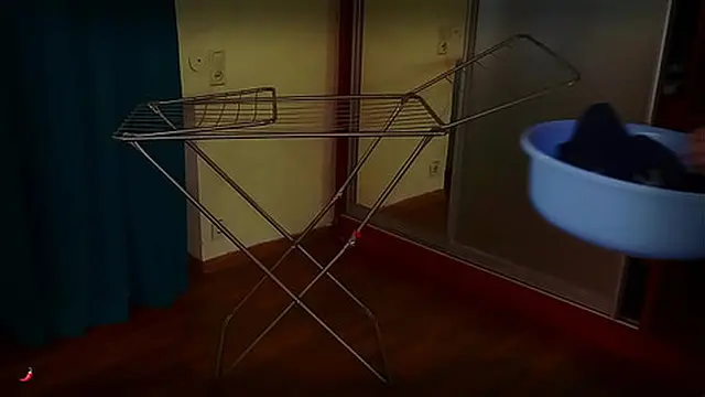 Juicy ass of a mature MILF