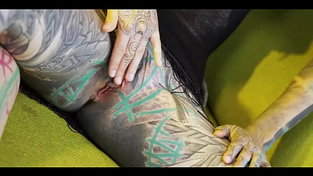 Alt girls get their holes stretched wide with big toys