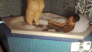 Vivi Guedez - Addicted to Anal.