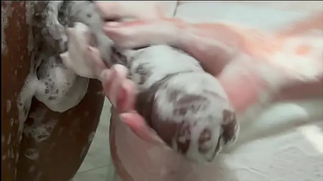 girlfriend′s Naughty Shower ~ hunk′s Massive 12-Inch Is Just To HUGE For Her Tight Ass