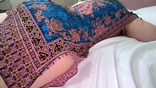 Late at night, the busty stepmom lay down on the bed waiting for a message from her lover, but the stepson seized the initiative and gave her a live triple date right here and now