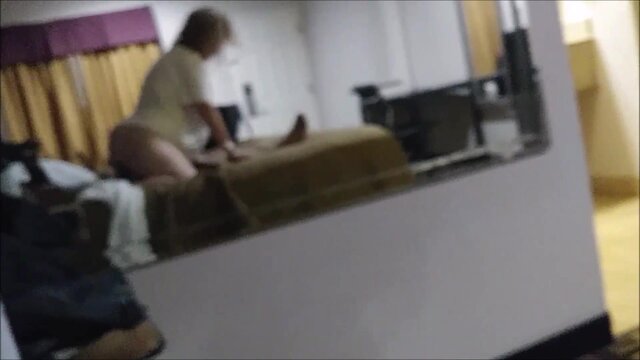 Cheating wife gets an intense drilling from a lucky guy