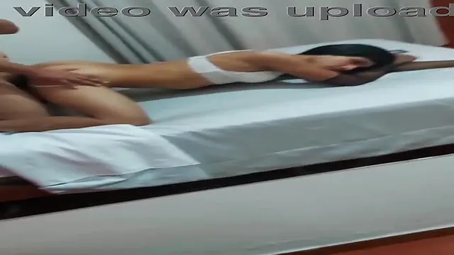 LATINA P O V : Big-booty babe gets pounded hard in horny anal sex